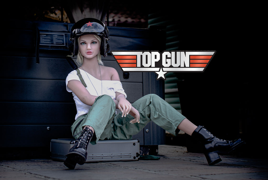 Kimber Doll Visits Top Gun! – Kimber Doll UK